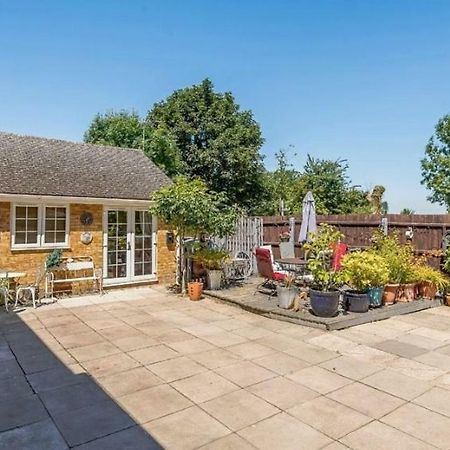 Апартаменты Little Croft Haddenham  Экстерьер фото